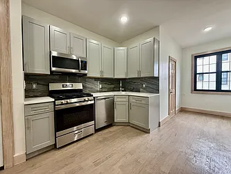 Rented by Capri Jet Realty Corp