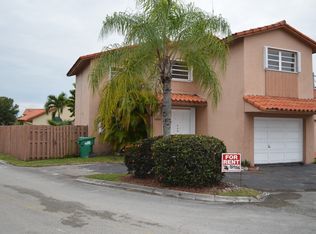 13514 SW 8th Ln, Miami, FL 33184