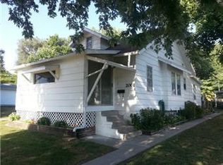 2001 S 13th St, Saint Joseph, MO 64503