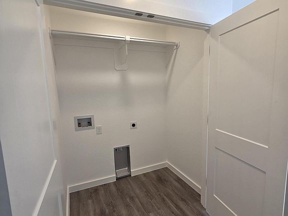 5th image of 92 Harmony St