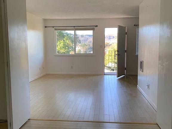 2nd image of 21 Alvarado St APT 5