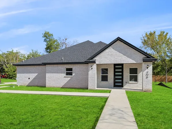 208 Crenshaw St, Terrell, TX 75160