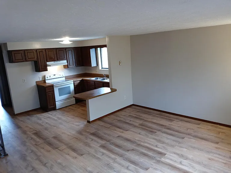 5605 Ashland Ave #4 — Photo 2