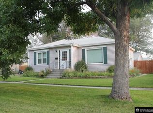 114 E Lincoln Ave, Riverton, WY 82501