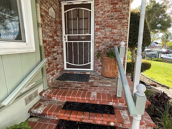 2nd image of 3267 Preble Ave