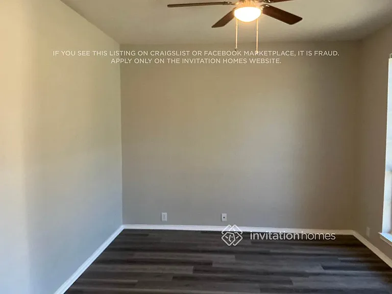 1270 Stanford Dr — Photo 10