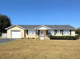 708 Lloyd St, Lawrenceburg, TN 38464