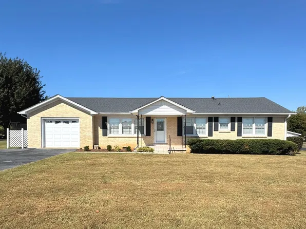 708 Lloyd St, Lawrenceburg, TN 38464