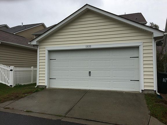 3rd image of 13133 Heath Grove Dr
