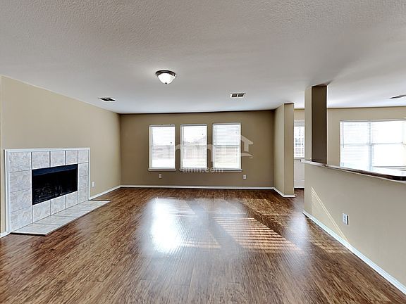 5th image of 1000 Winding Creek Dr