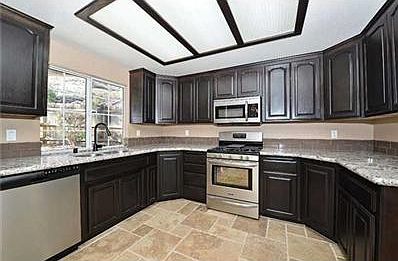 3rd image of 10421 Paseo Park Dr