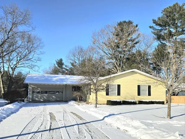 5615 W Weir Rd, Oscoda, MI 48750