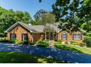 3684 Backwoods Hill Ct, Defiance, MO 63341