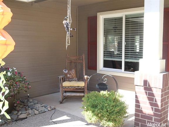 3rd image of 11301 Wild Oak Dr