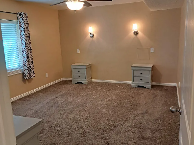 334 W Shadow Ridge Dr — Photo 23