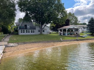 332 Gitchegumee Dr, Buckley, MI 49620