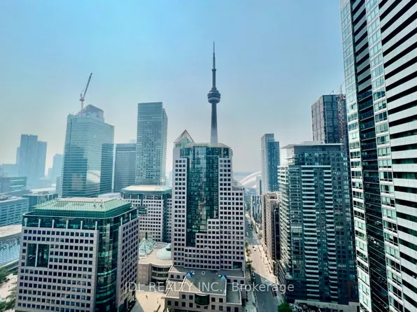 99 John St, Toronto, ON