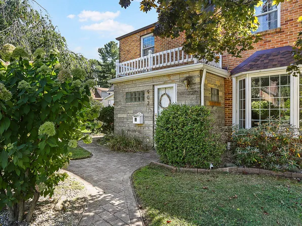 902 Superior St, South Haven, MI 49090