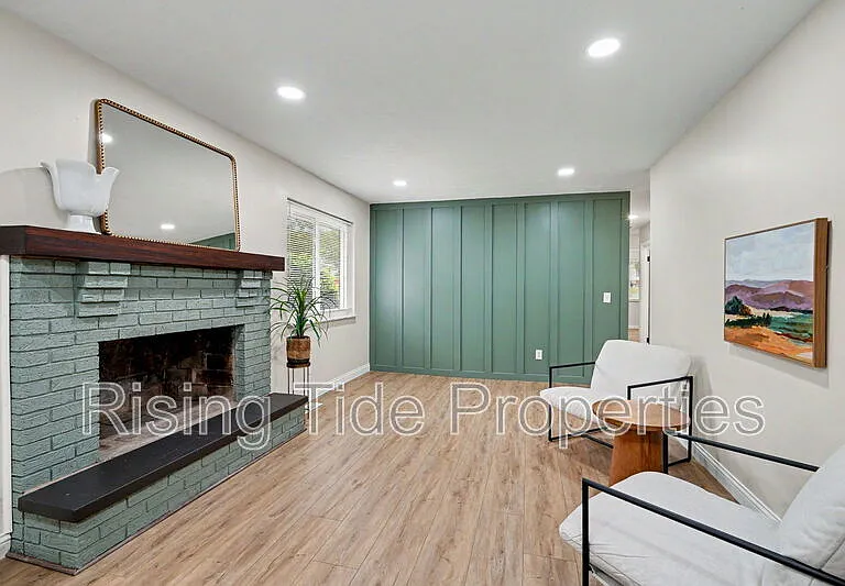2569 Richmar Dr — Photo 7