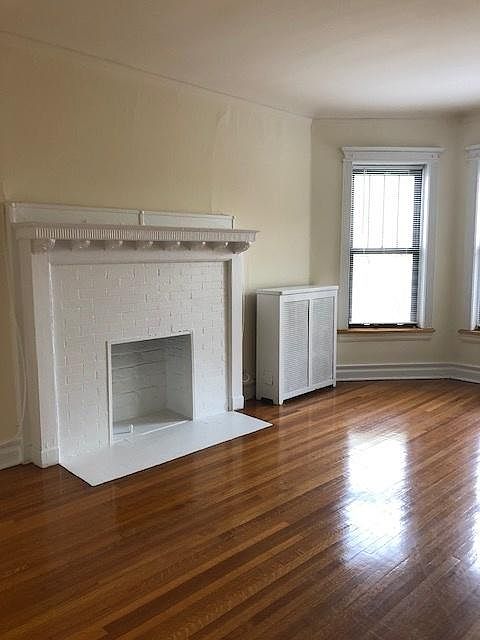 1st image of 5124 S University Ave APT 1