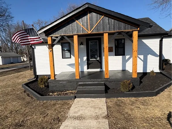 290 W Cole St, Macon, IL 62544