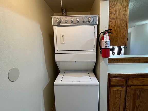 In-unit laundry