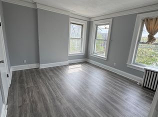 17 Bell Pl FLOOR 2, Yonkers, NY 10701
