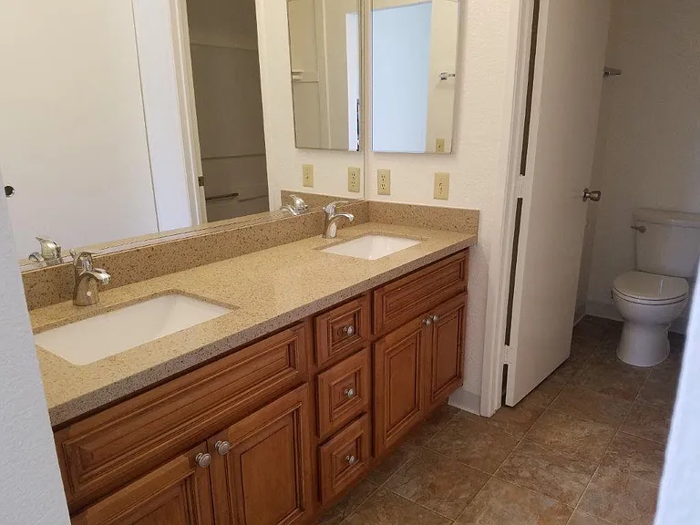 Apartment homes may vary, please ask for details.