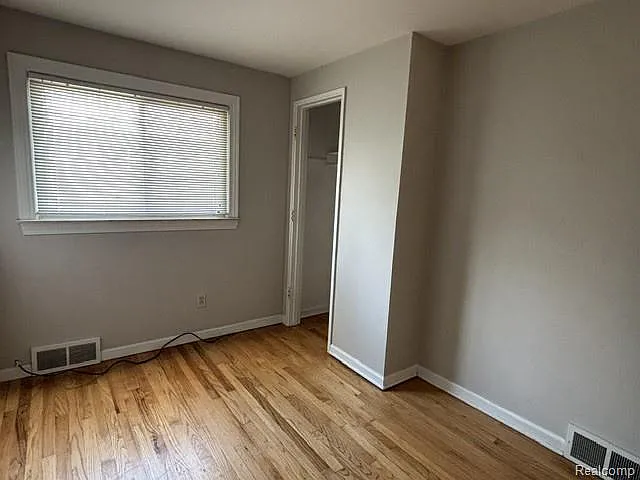 1814 N Center St — Photo 7