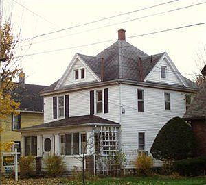 2nd image of 651 Sandusky St