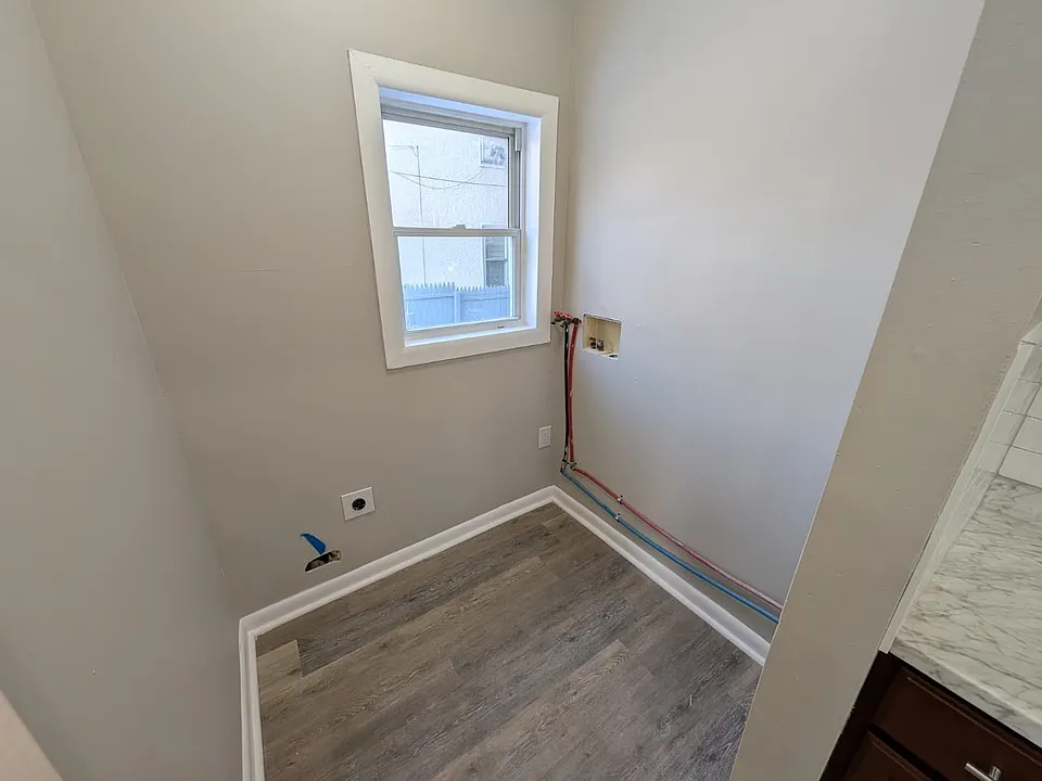 Washer and dryer hook up
