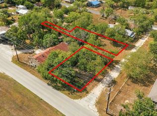 17109 Old Corpus Christi Rd #1, Elmendorf, TX 78112