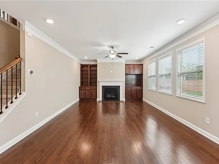 6370 Shiloh Woods Dr — Photo 15