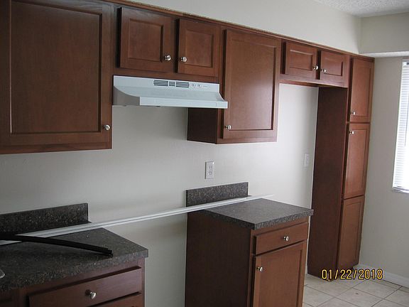 5th image of 11613 Dunes Way Dr N