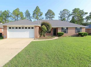 1869 Southbay Dr, Pensacola, FL 32506