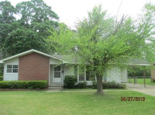 3055 Oak Forest Dr, Jackson, MS 39212