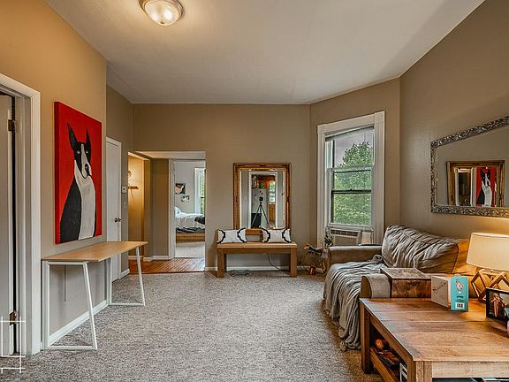 4th image of 1315 Neil Ave #1317A
