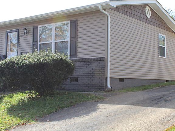 4th image of 3439 Bishop St