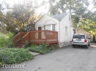 2249 Rosemary Ave, Waterford, MI 48328