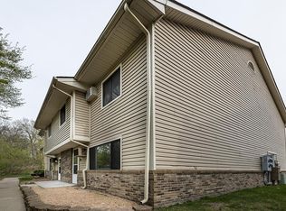 58 E 13th St #58, Waconia, MN 55387