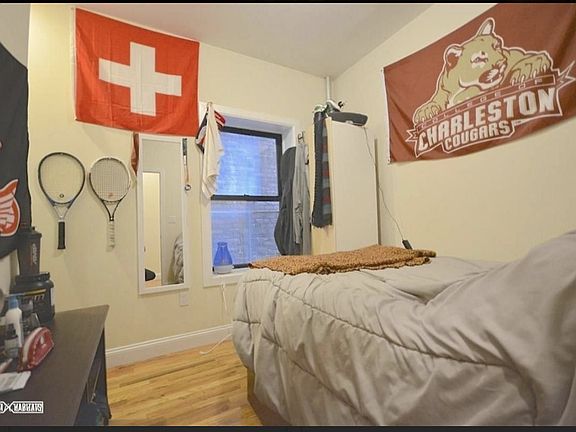 2nd image of 541 Bergen St APT 2B