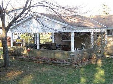 4th image of 226 Greenwood Dr