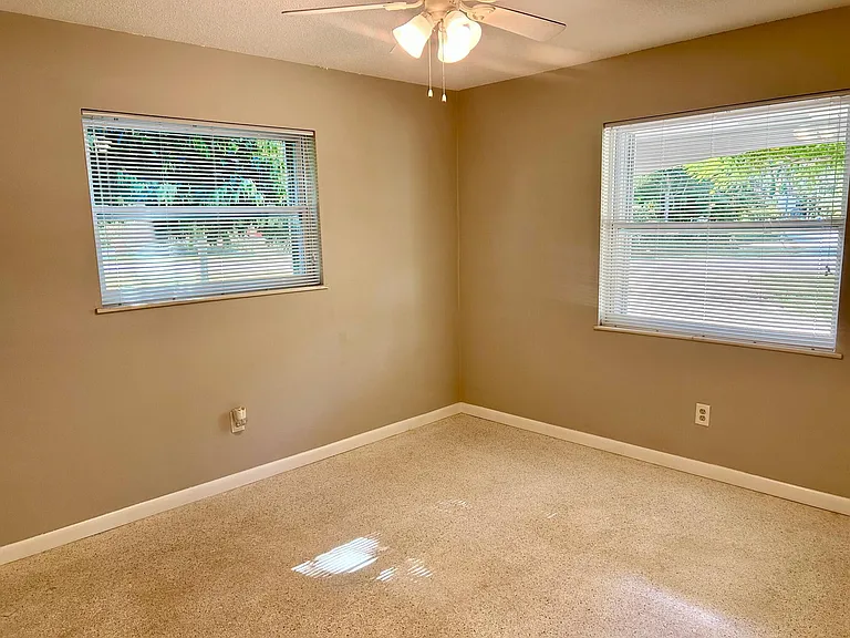 2095 NW Fork Rd — Photo 9