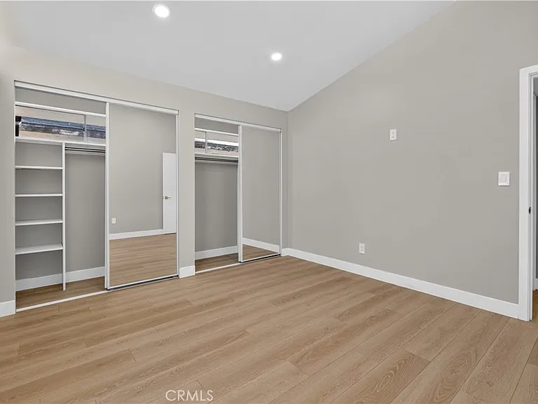 16427 Clymer St — Photo 27
