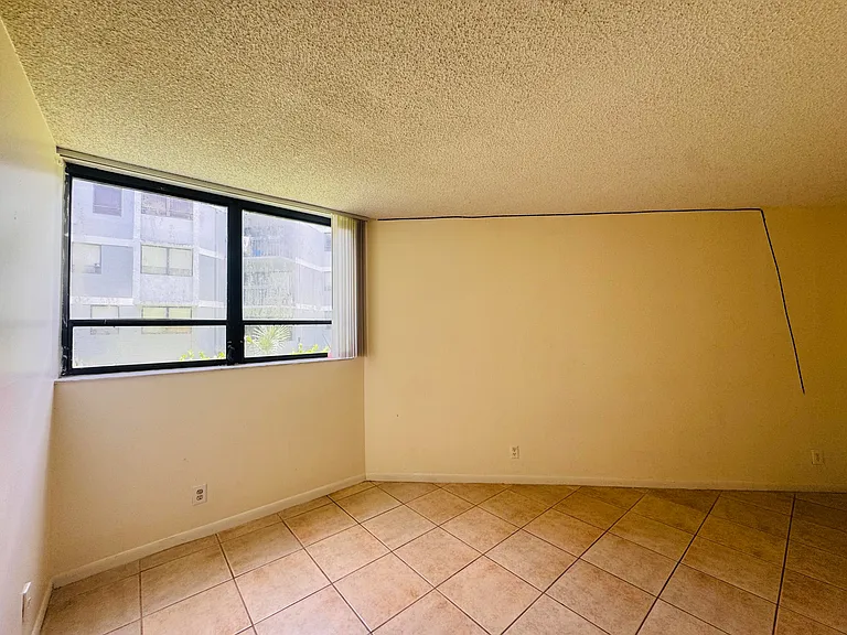 1900 N Congress Ave #107 — Photo 33