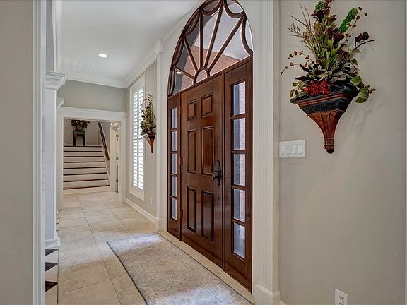 4th image of 200 Deerfield Dr