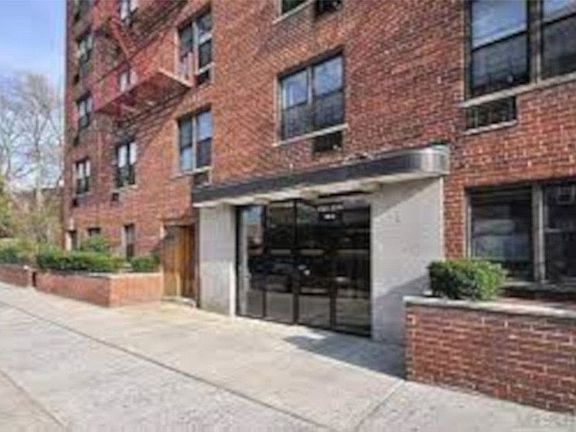 5th image of 8610 Grand Ave #2FL