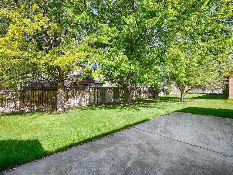 2173 S Petra Ave — Photo 24