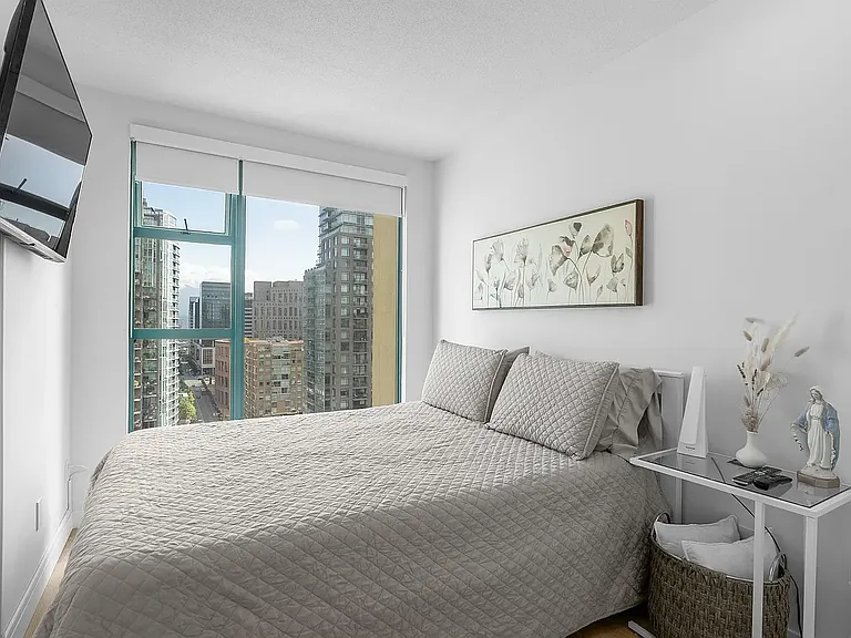 939 Homer St #2604 — Photo 12