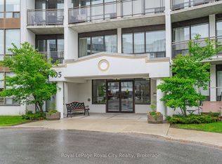 105 Bagot St #109, Guelph, ON N1H 8H4